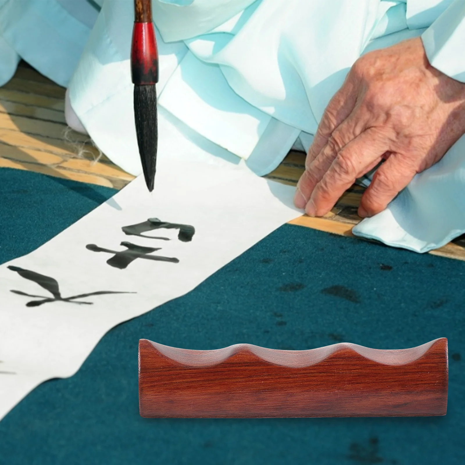 

1Pcs Rosewood Calligraphy Brush Holder Chinese Design Wood Pen Stand for Storing Brush Pens Ink Calligraphy Tools Decorative