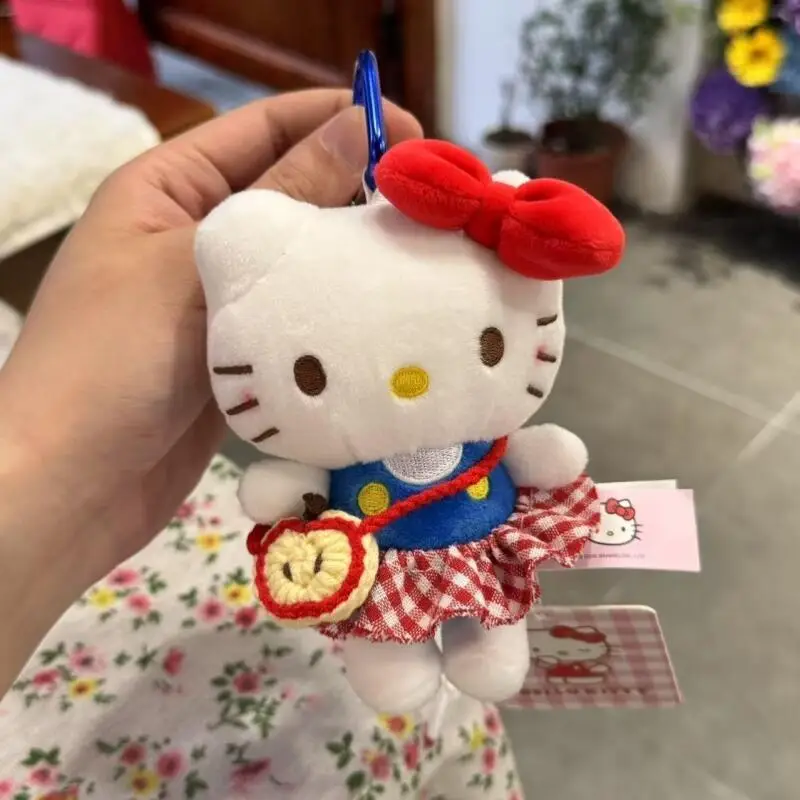 Sanrio наполнительная кукла игрушки Hello Kitty мультфильм плюшевый мягкий рюкзак кулон Kawaii креативный орнамент милый подарок на день рождения для девочек Sanrio наполнительная кукла игрушки Hello Kitty мультфильм плюшевый мягкий рюкзак кулон Kawaii креативный орнамент милый подарок на день рождения для девочек