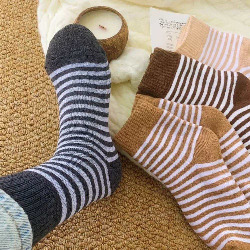 Thermal Fleece Lined Thick Crew Socks Striped Pattern Soft Cozy Texture Fuzzy Striped Socks Cold Weather Ready Maternity Design