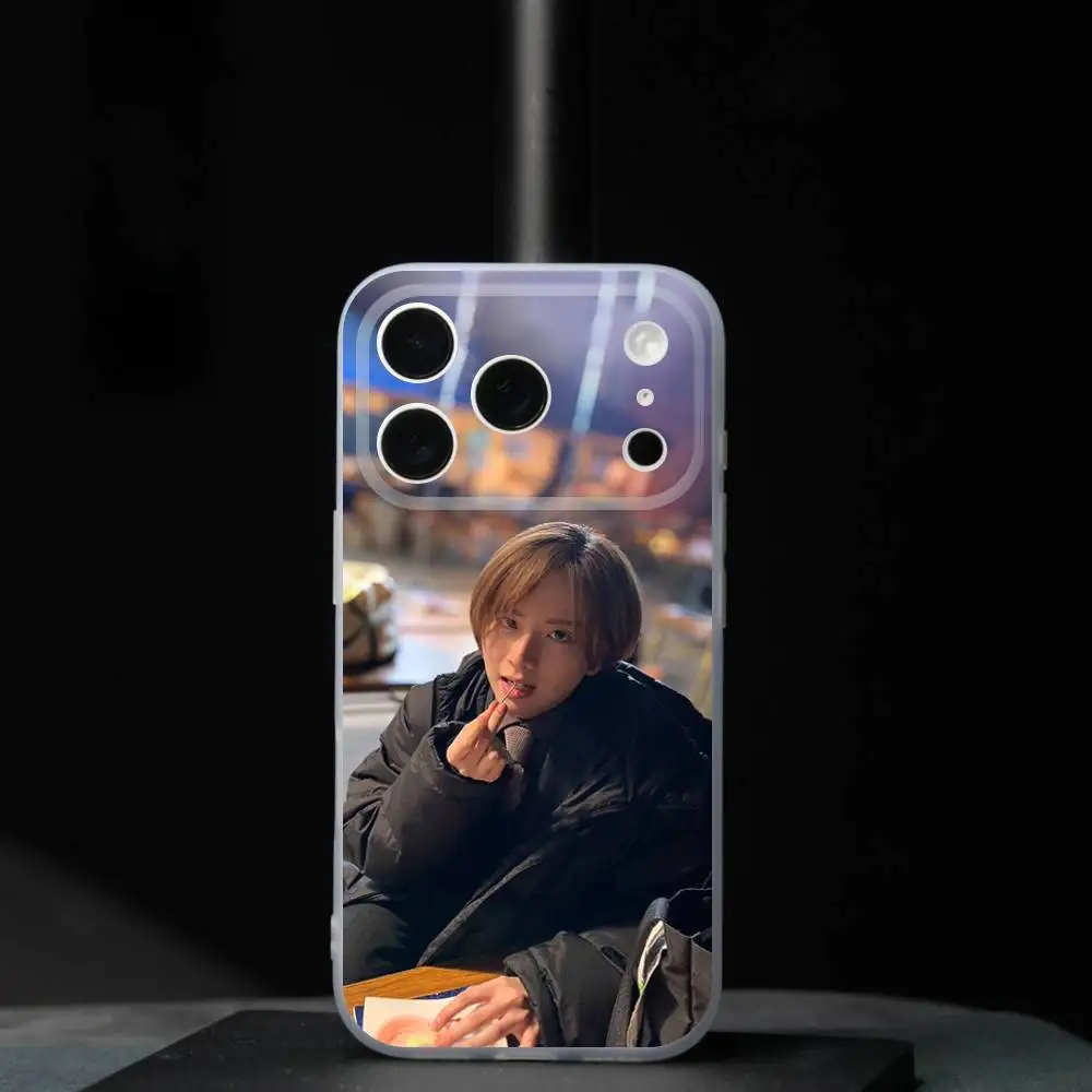 Etui na telefon z motywem aktora R-Rihito I-Itagaki (1) do iPhone'a 17, 16, 15, 14, 13, 12, 11, Pro, Max, Plus, Mini, SE4, E, magnetyczne, kompatybilne z ładowaniem bezprzewodowym Magsafe.