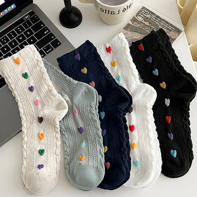 

Lovely Embroidery Five-toe Split Long Socks Girls Sweet Vintage Crew Middle Tube Cotton Socks Soft Cotton Winter Warm Toes Socks