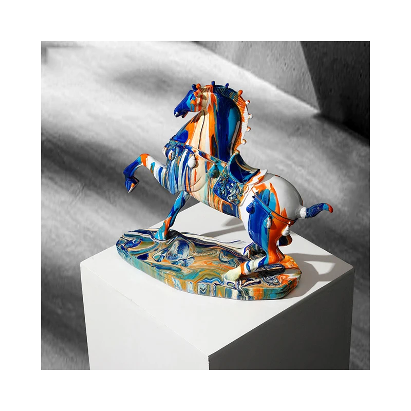 

High Quality Customized Resin Golden Horse Figurine Statue Resin Craft for Home Decor