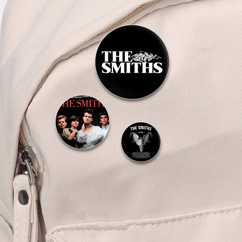 32/44/58mm The Smiths popolarità Band Badge Album classico spille Creative spille smaltate squisite per accessori zaino regali