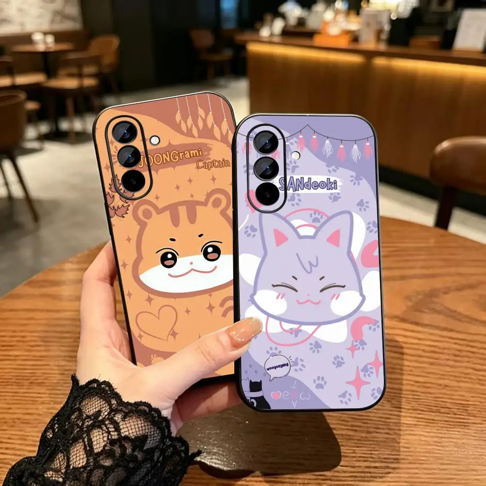 AT-EEZ cool boy ins design poster Phone Case For Samsung Galaxy A16 A57 A56 A36 A26 A06 A55 A54 A15 A35 Soft Black