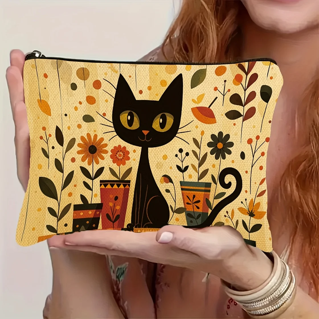 A kitten-patterned cosmetic bag-cute multifunctional zipper handbag, jewelry storage bag