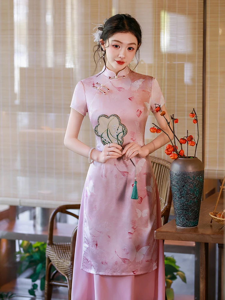 

Розовое длинное ципао Ele Pink для молодых мам: обновленное, дышащее, из полиэфирного волокна, с коротким рукавом и цветочным узором