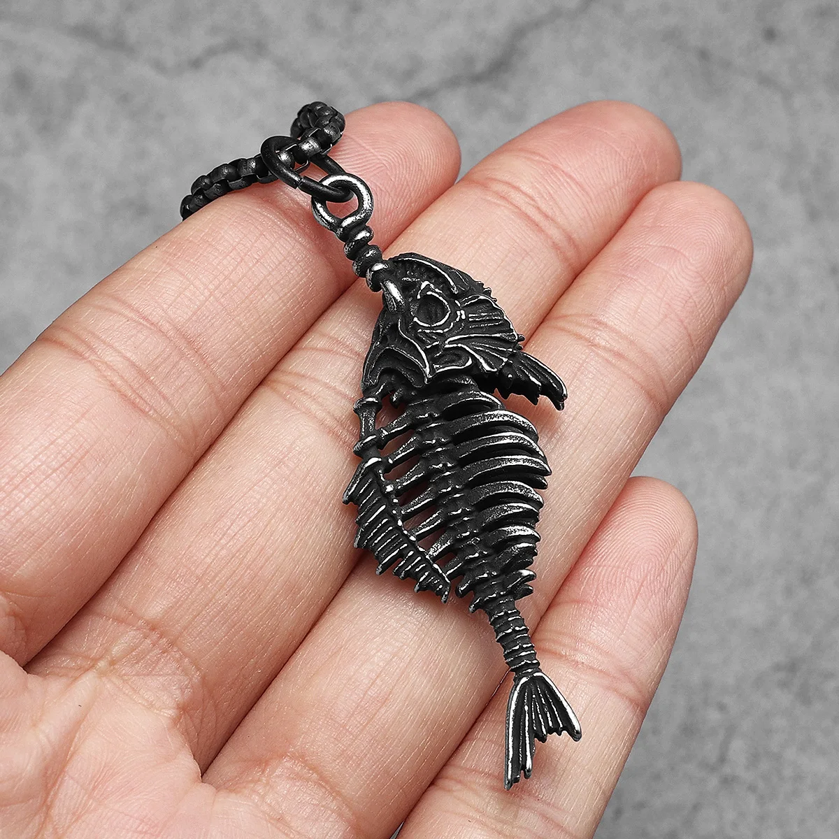 Vintage Fish Skeleton Men Necklaces with Pendant Stainless Steel Punk Gothic Jewelry For Angler Gifts Wholesale Daily Wear