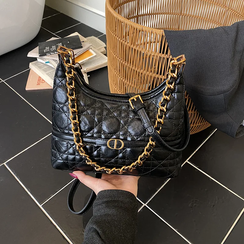 

2025 Winter Big Capacity Work Tote for Professionals, Spacious Laptop Compatible Bag Multi-functional Shoulder Crossbody