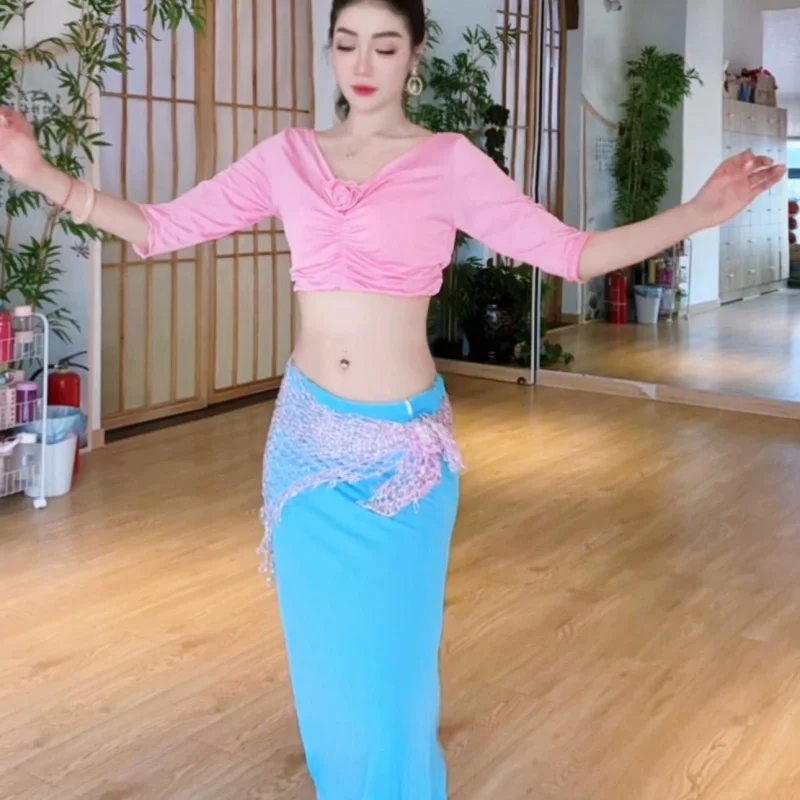 新しいベリーダンス衣装女性のためのハイエンドのセクシーな気質パフォーマンス衣装大人のオリエンタルダンスプロフェッショナル練習セット