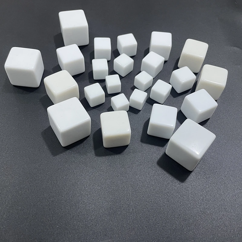 100pcs White 12/14/16/18/20/22/25mm Blank Dice Acrylic Right angle D6 Blank Dice Can Write Carving Dice