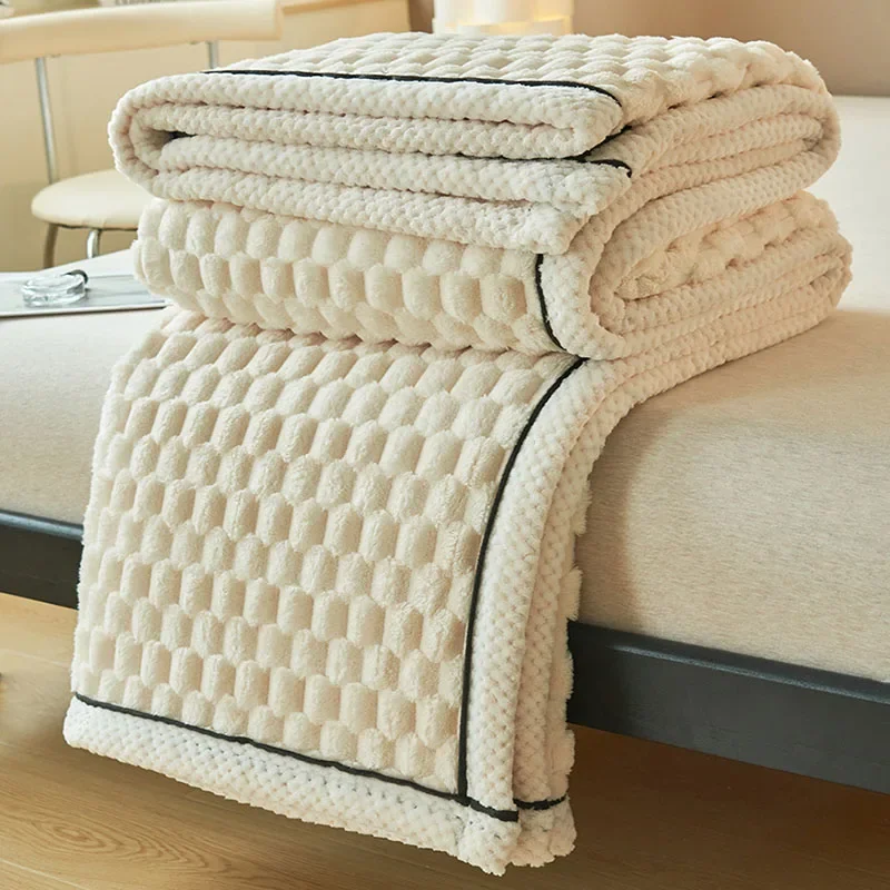 Nordic Double-Layer Thick Coral Fleece Blanket Keep Warm and Super Soft Sofa Nap Cover Queen King Quilt with Velvet for Winter