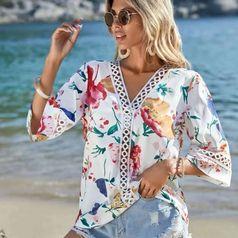 Women V Neck Splice Lace Decoration Pullover Shirt Elegant Botanical Flowers Prints Female Blouse Summer Casual Short Sleeve Top