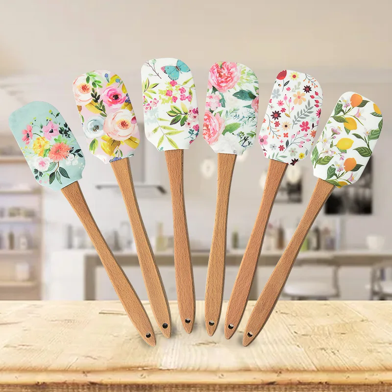 Printed Pattern Cake Scraper Silicone Cream Pastry Spatula Wooden Handle Butter Spreader Kitchen Batter Pies Baking Blender