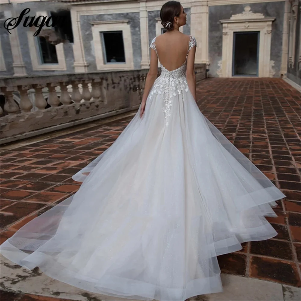 Elegante abito da sposa manica corta per donna Appliques di pizzo vestido noiva boho bottone senza schienale su misura Tulle Sweep Train