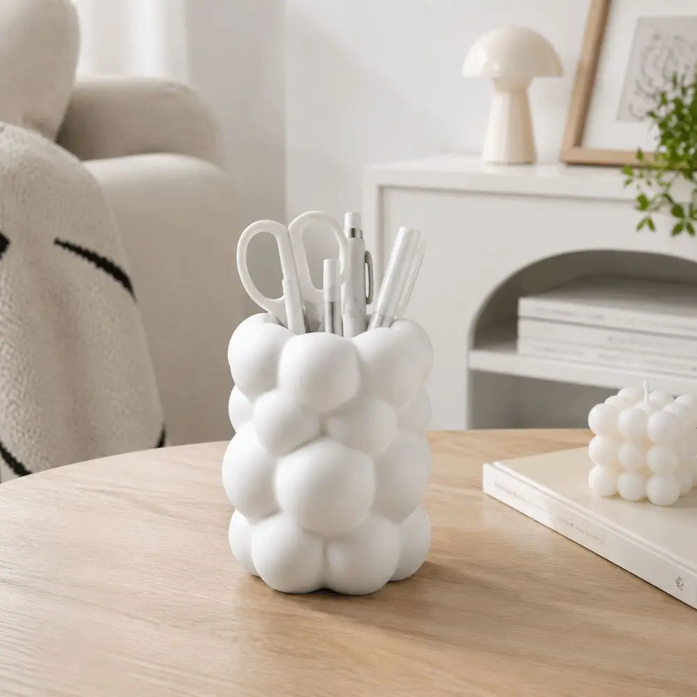 3D Printed Cloud Pen Holder Nordic Style Multifunctional Cloud Shaped Vase Cloud Shaped Makeup Brush Holder Desktop Organizer