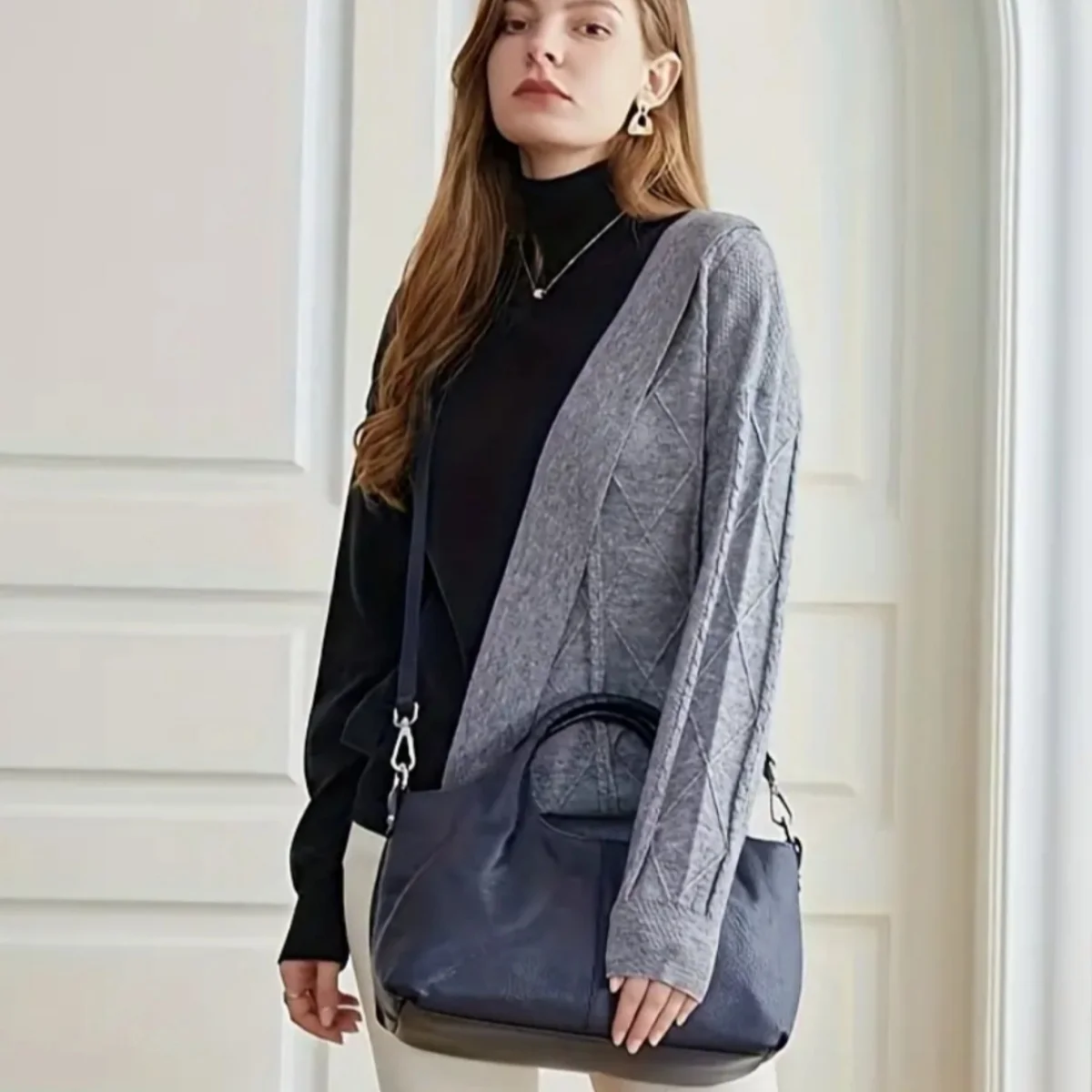 Women's Casual Large Capacity Handbag Simple and Versatile Soft Leather Crossbody Shoulder Bag