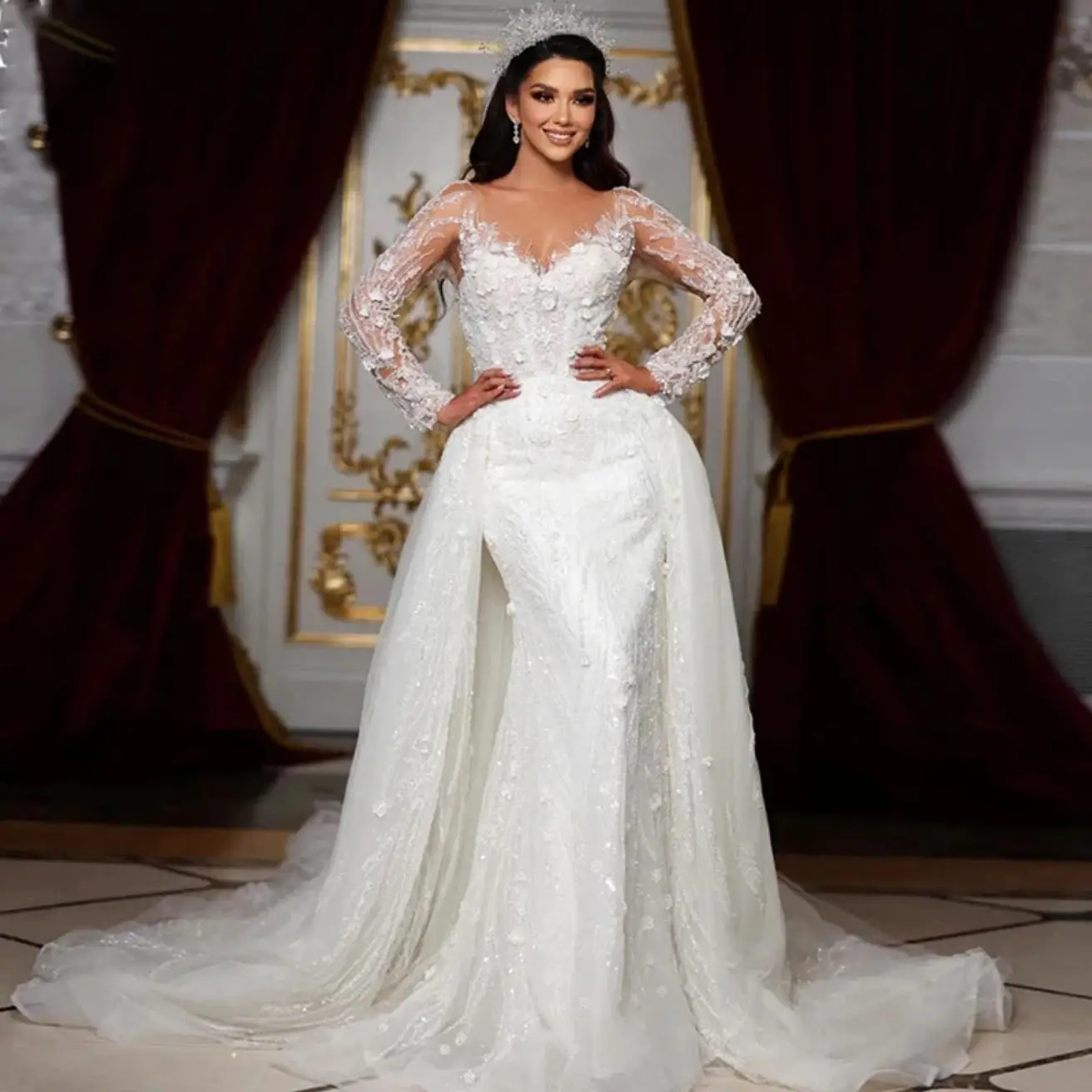 Customized Sheer Neck Lace Appliques Vintage Wedding Dress Vestidos De Casamento Long Sleeves Wedding Gown with Removable Skirt