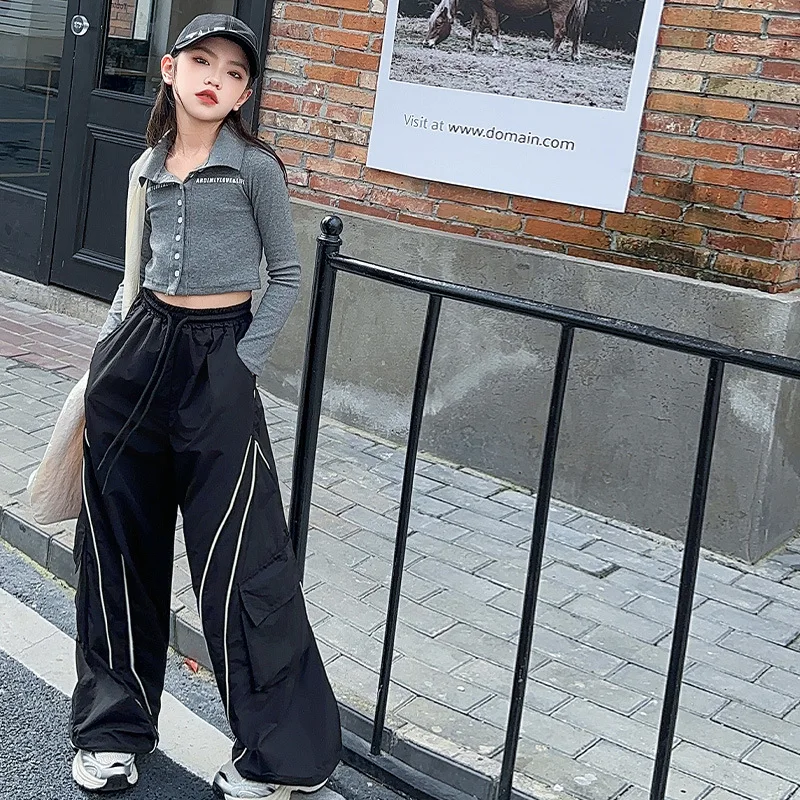 Girls Pants 2024 Autumn New Childrens Clothing Foreign Style Black Tooling Rolling Rope Wide Leg Pants Casual Simple Tide