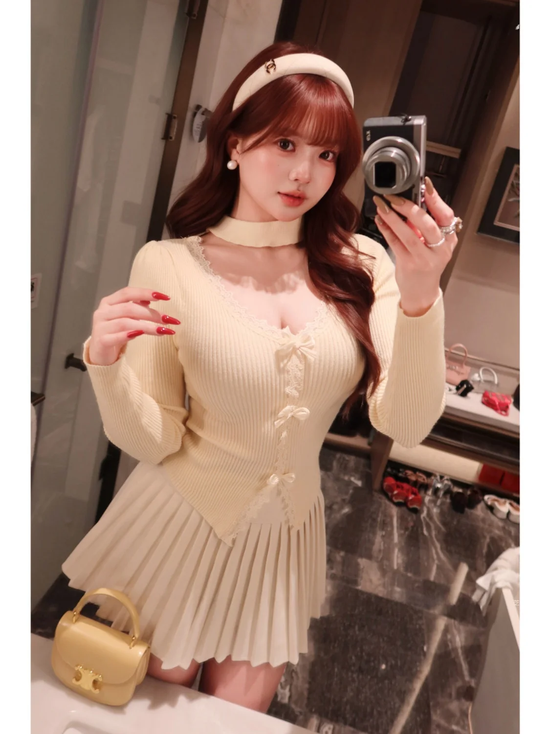 

Early Spring Knitted irt Women's Faion Set Knot Lace Trim Woolen Top Butter Cookie Series Yellow Butter Cookie