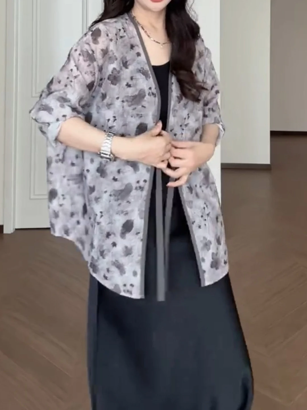 New Chinese Style Loose Women's Shirt Summer 2026 Large Size Fat MM Silk Print Chiffon Slimming Outerwear Button down
