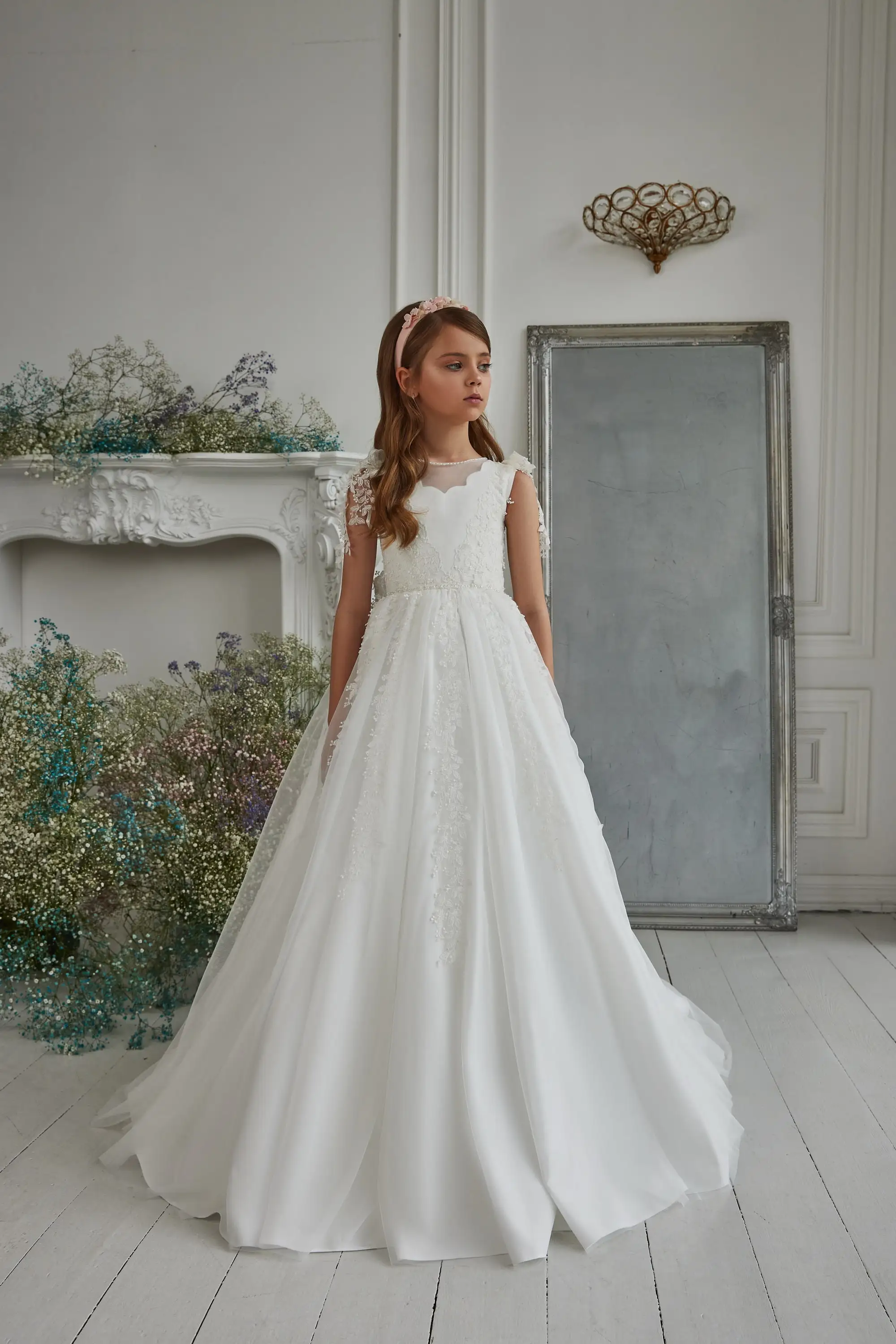 Vestido de primera comunión para niña, traje de tul con encaje Floral, apliques de cuentas, vestido de dama de honor Junior para fiesta de boda