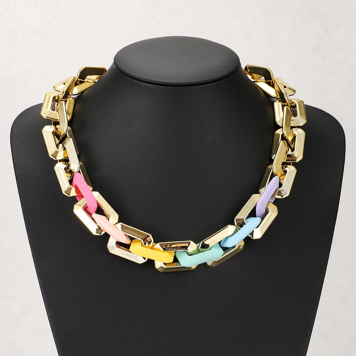 

Fashion Punk Choker Necklace Hip Hop Big Chunky Colorful Mixed Acrylic Hanging Chain Necklace Wedding Jewelry