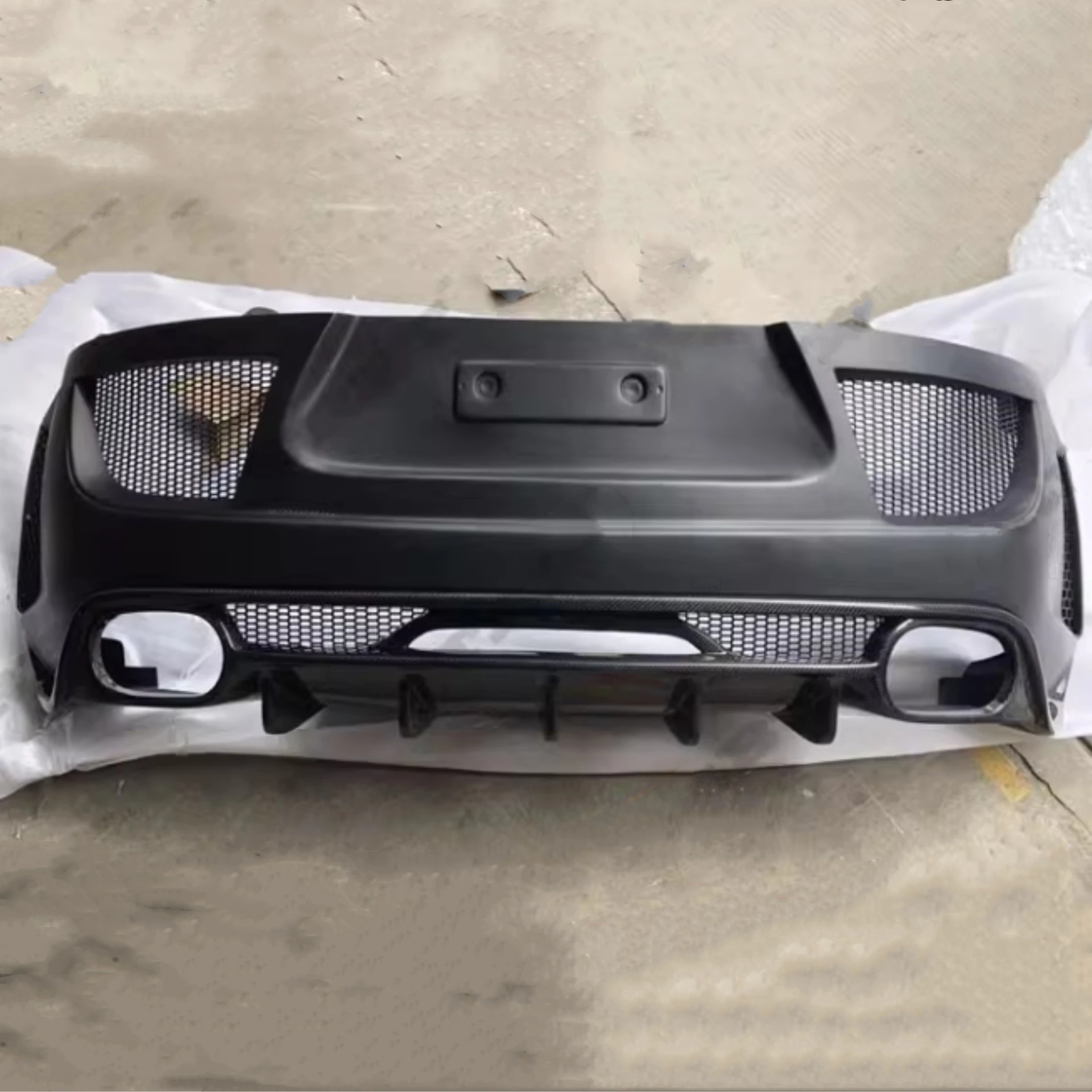 Body Kit Resin Rear Bumper for Audi TT TTS 2011-2014 Convert Surround Car Accessories