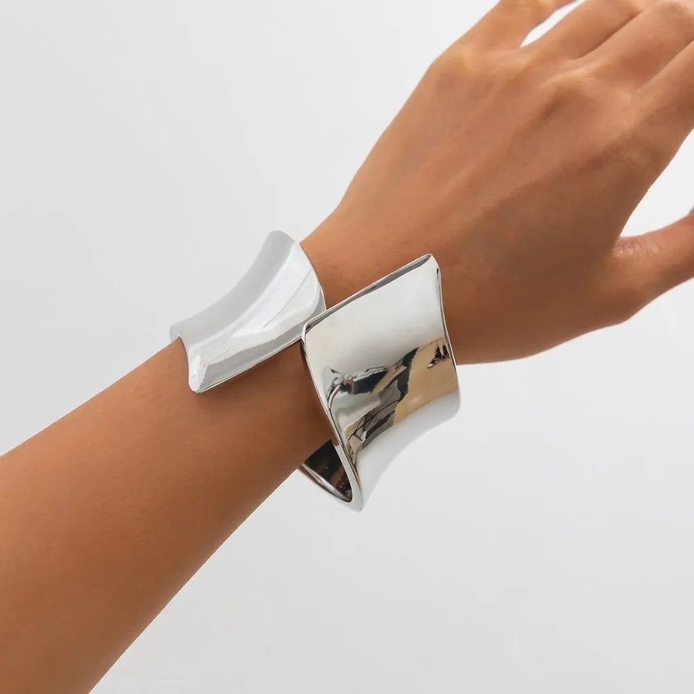 Creative Exaggerated Chunky Heavy Bracelet Metal Irregular Wide Open Bracelet Punk Goth Fashion Punk Bangle Women