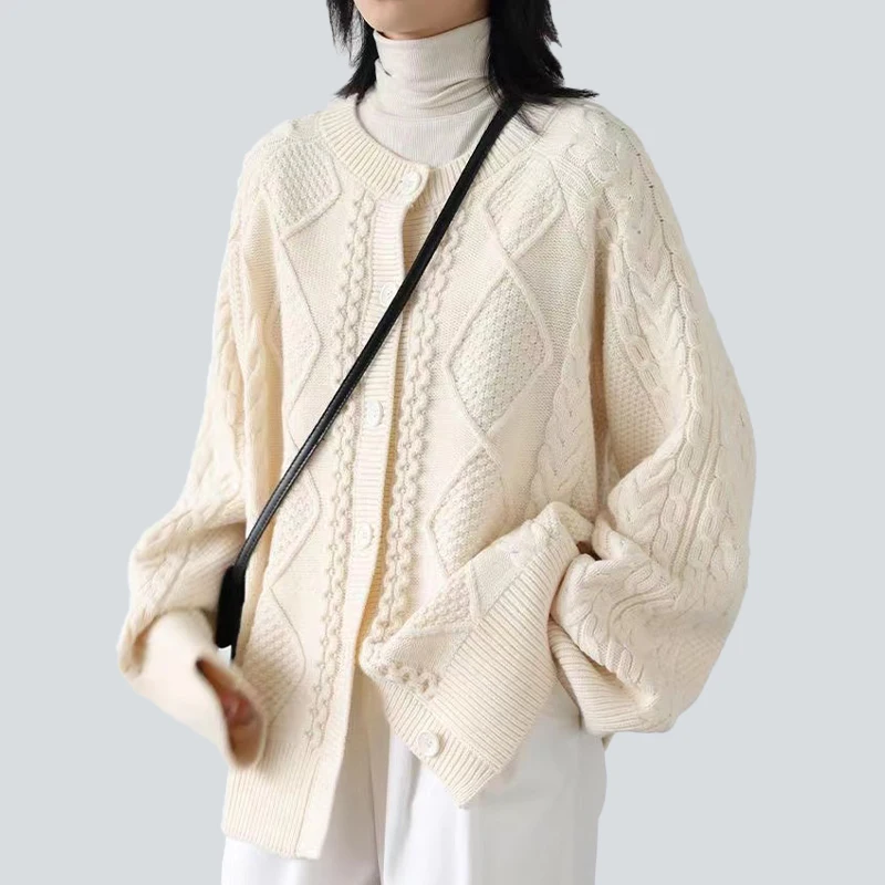 Autumn And Winter Japan O-necked Long Sleeve Knitted Cardigan Woman Single-breasted Loose Thick Sweater Coat Cardigans Jacket