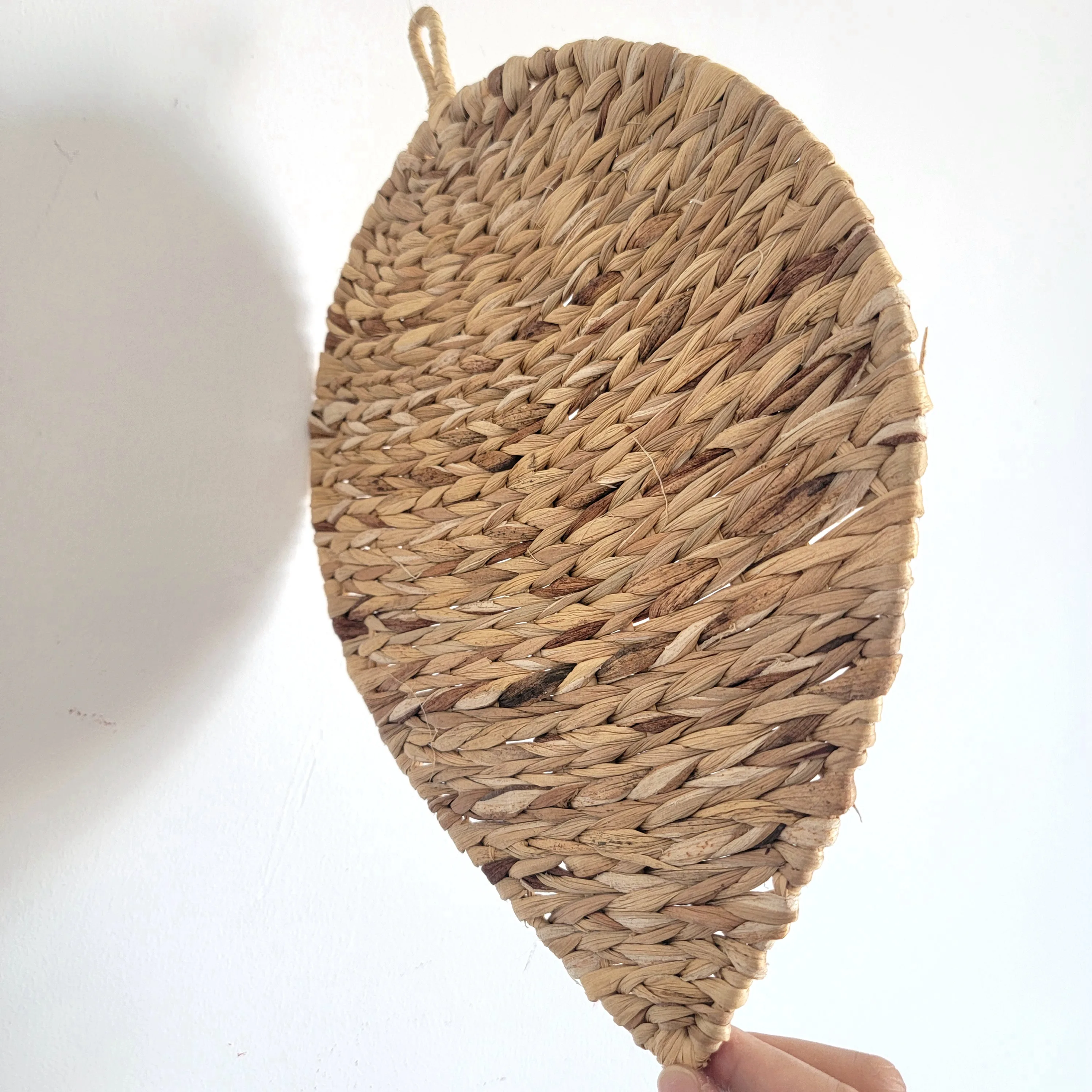 NATURAL DECORATION, Water hyacinth DECORATION-Water hyacinth EYE HANGER-WALL DECORATION-RAFFIA Decorative