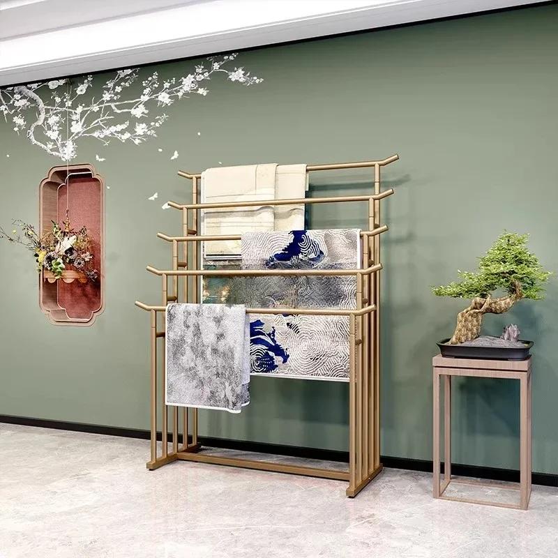 Chinese wrought iron clothing store floor-to-ceiling display rack, scarf rack, middle island rack, fabric, silk scarf, tie pants