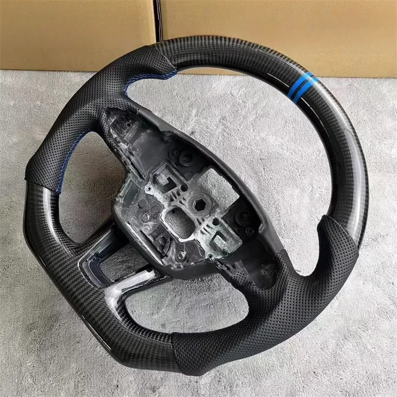 High Quality Customized Carbon Fiber Leather Steering Wheel Car Interior Accessory for Ford Focus