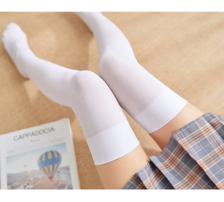 Gestreifte Overknee-Strümpfe für Mädchen und Damen, warme, modische Kniestrümpfe im Studenten-Stil, schwarz/weiß, Kawaii, lange Socken – Detail 31