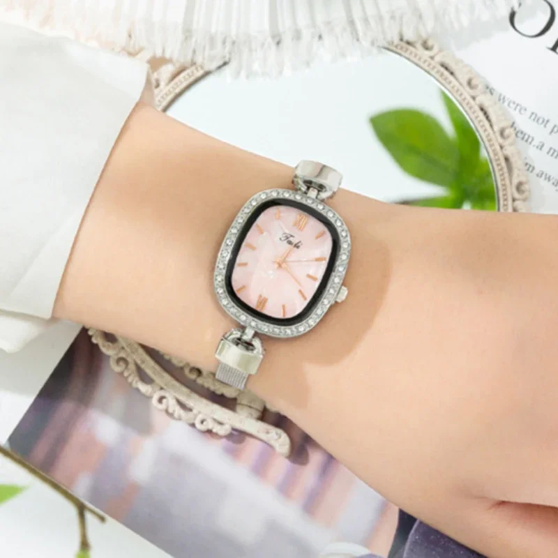 

Exquisite Square Women Bracelet Watch Diamond Stainless Steel Band Elegant Ladies Dress Elegant Thin Strap Reloj Mujer