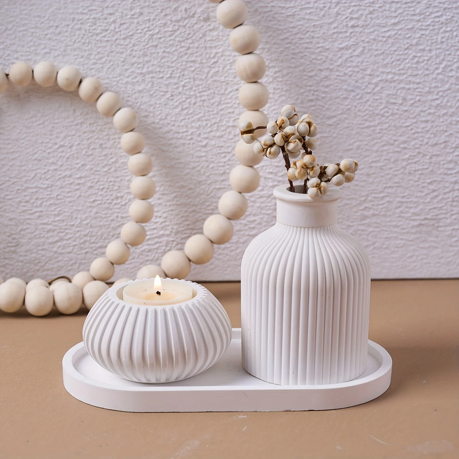 Set aus 3 ovalen Silikonformen, geeignet für Resin-Gießen und Kerzenherstellung, zum Erstellen Ihrer eigenen gestreiften Blumenvase und Kerzenplatte. – Detail 4