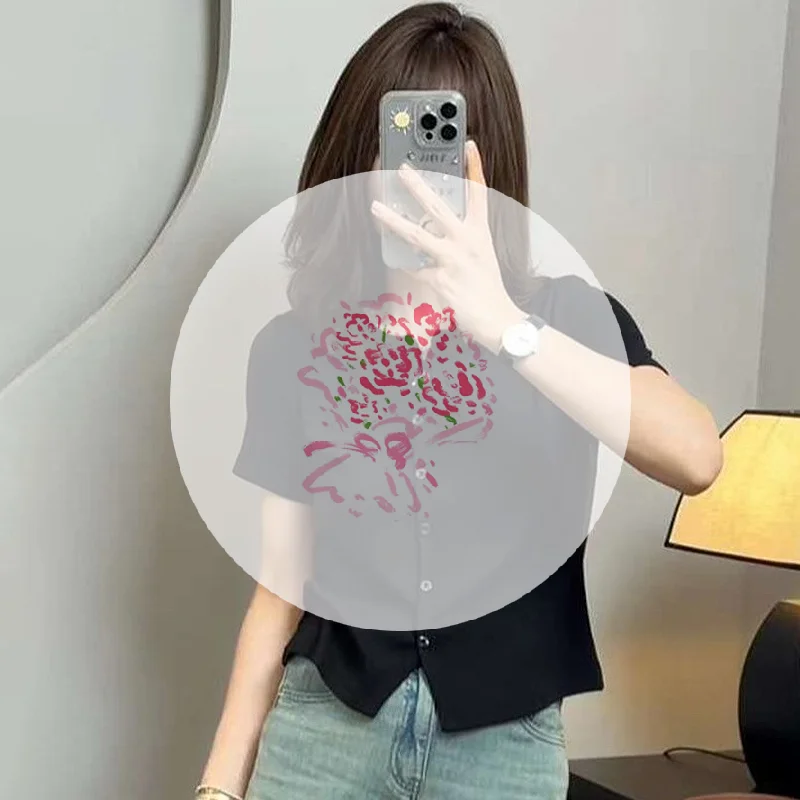 تي شيرت نسائي صيفي بسيط أسود بأكمام قصيرة تي شيرت كريمة باللونين الأبيض والأسود #1