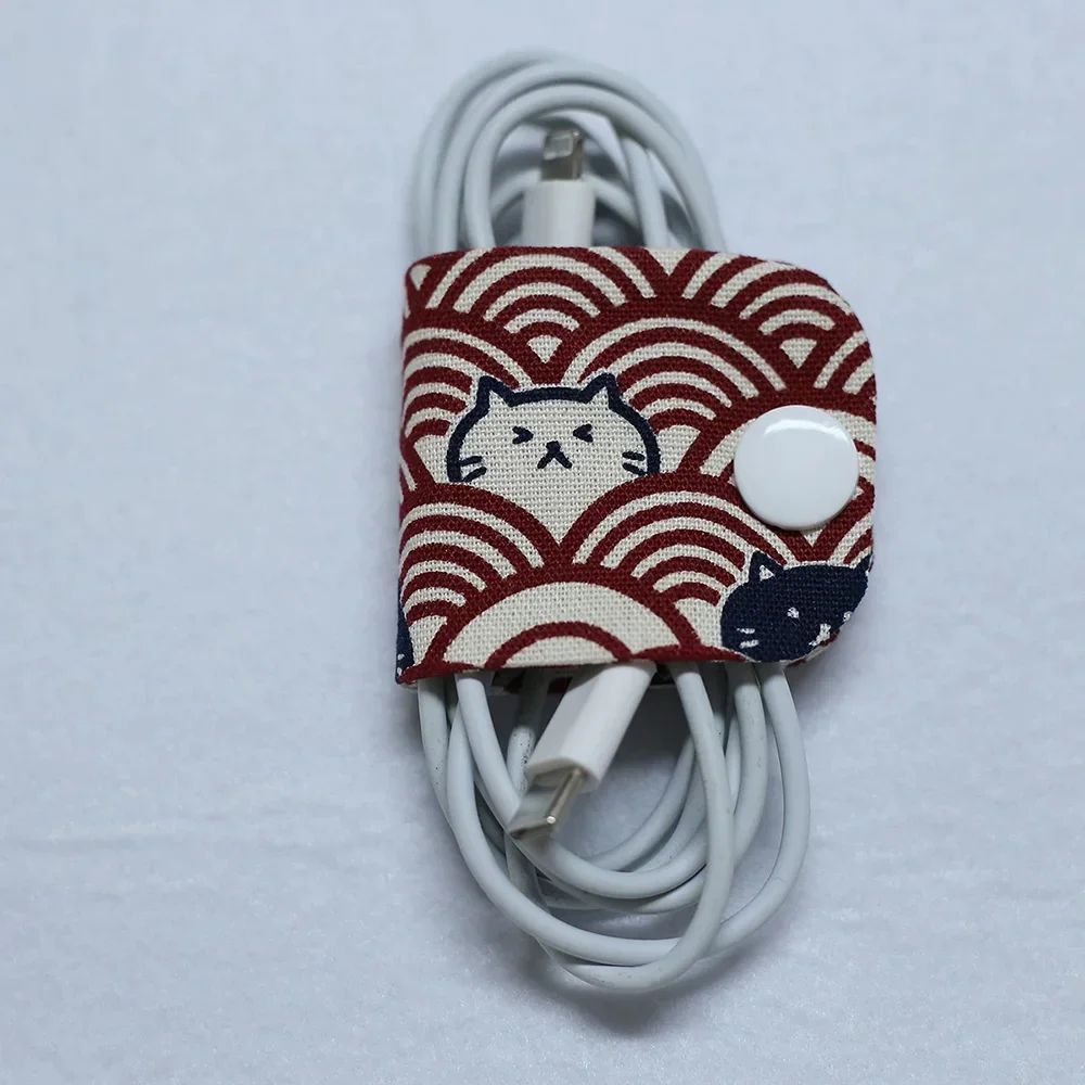 Fabric Cable Organizer Portable Snap Button Earphone Charger Cable Holder Cute Cat Dog Print Cord Winder Wire Management