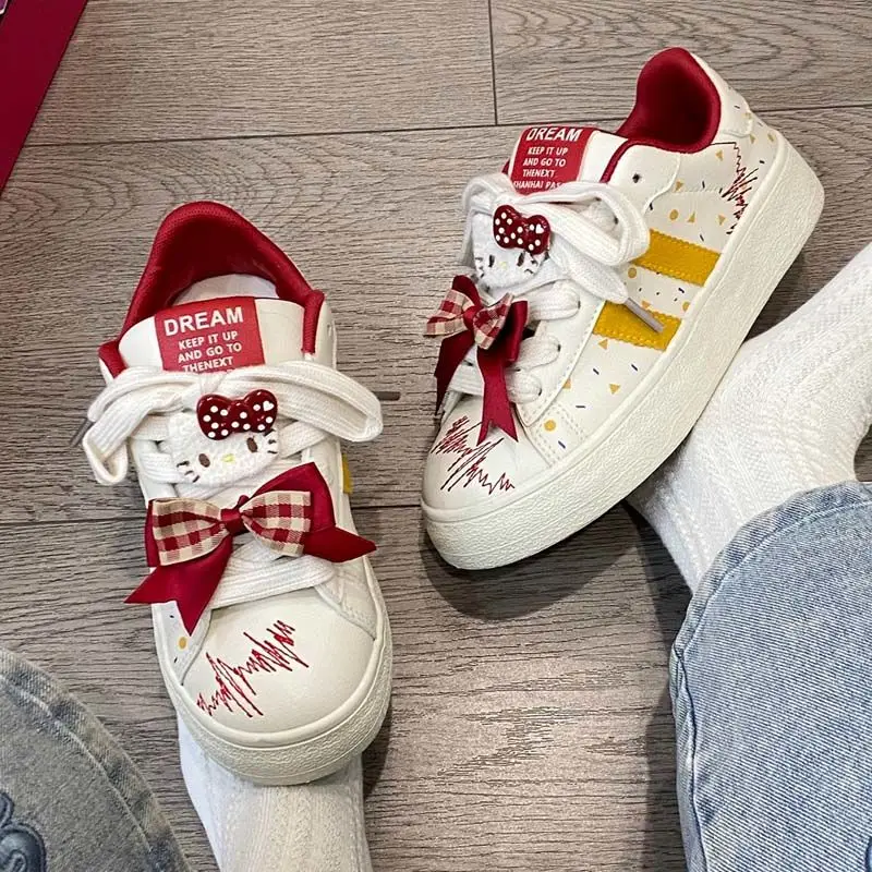

Kawaii Hello Kitty Sanrio Students Cute Cartoon Sneakers Children Comfortable Non Slip Running Shoes Flat Shoes Gift for Kids
