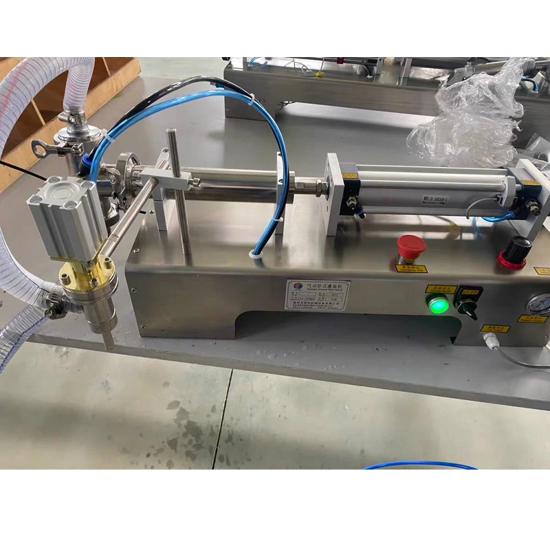 

220V/110VEfficient Horizontal Liquid Filling Quantitative Machine Single Head Stainless Steel Automatic Filler