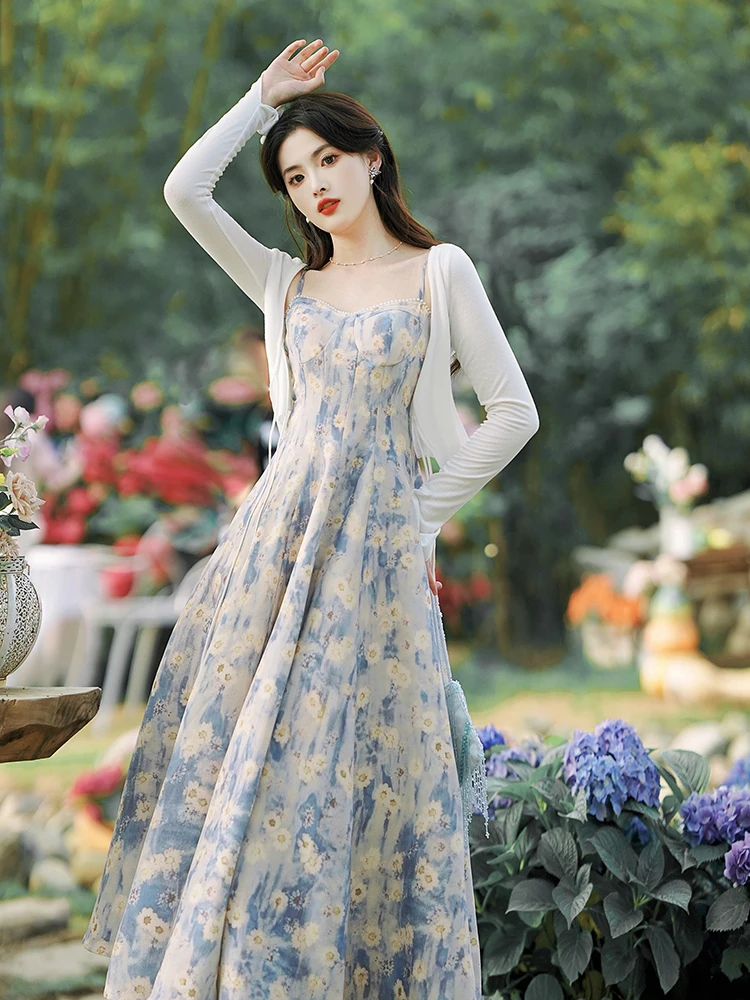 

Retro Oil Painting Sle Blue Floral Print Slimming Waist Strap Dr with Chest Pad Cardigan Set Autumn Faion Women's Set