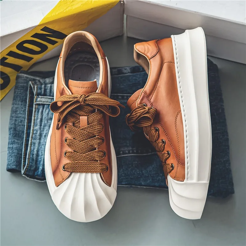 

2024 Autumn New Trend Designer Casual Shoes for Men Low Top Lace Up Skateboarding Sneakers Thick Sole Leather Vulcanize Shoes