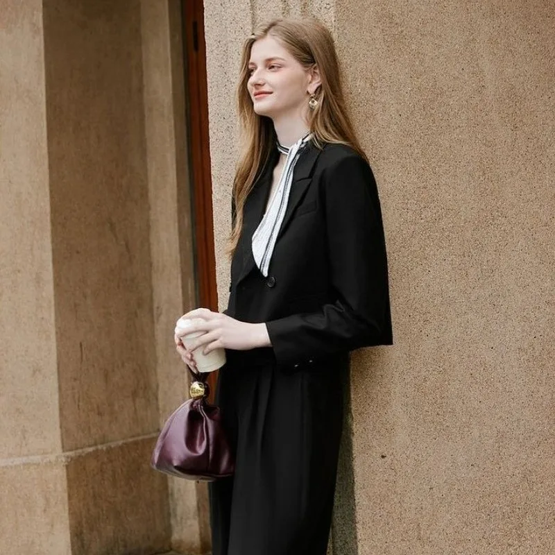 Premium Solid Color Women's Petite Double Breasted Short Blazer 2025 Fall New Arrival High Quality Fashion Office Wear Youthful