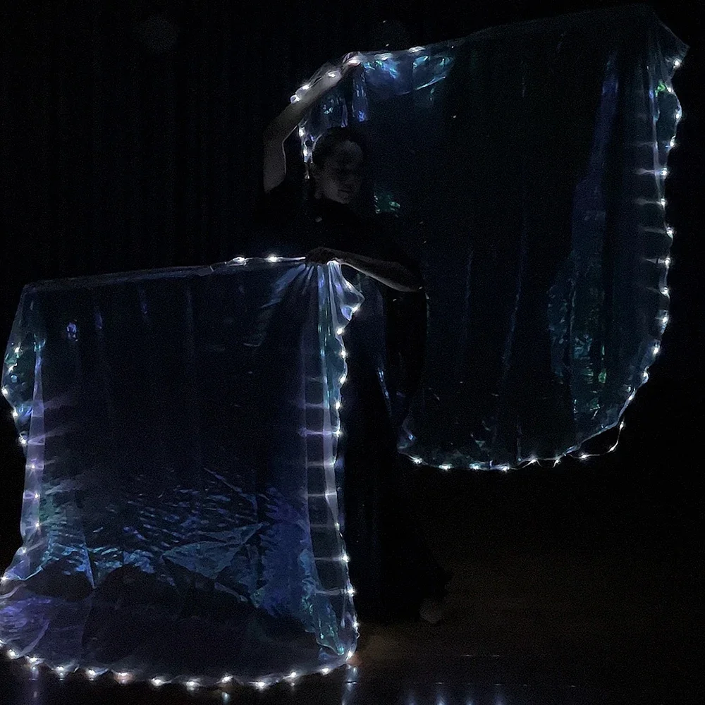Nuova bandiera luminosa a LED in tessuto bianco con interruttore Puntelli per la danza Costumi per spettacoli Puntelli per spettacoli di danza del ventre Ventilatore per pratica