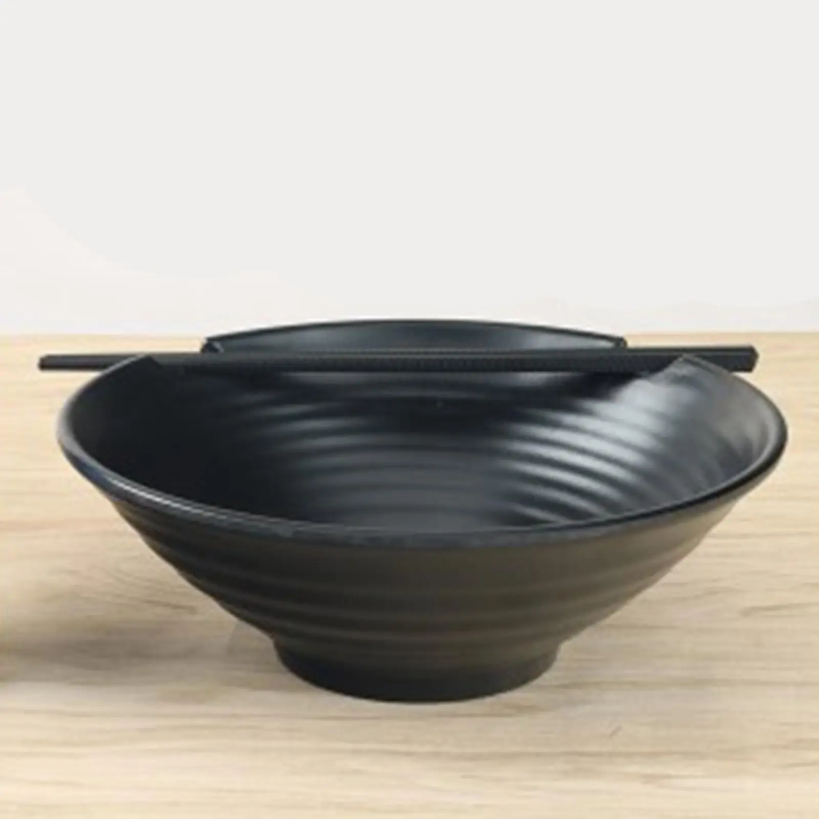 Cuenco de ramen japonés con cuchara, palillos de plástico duro para Udon Pho