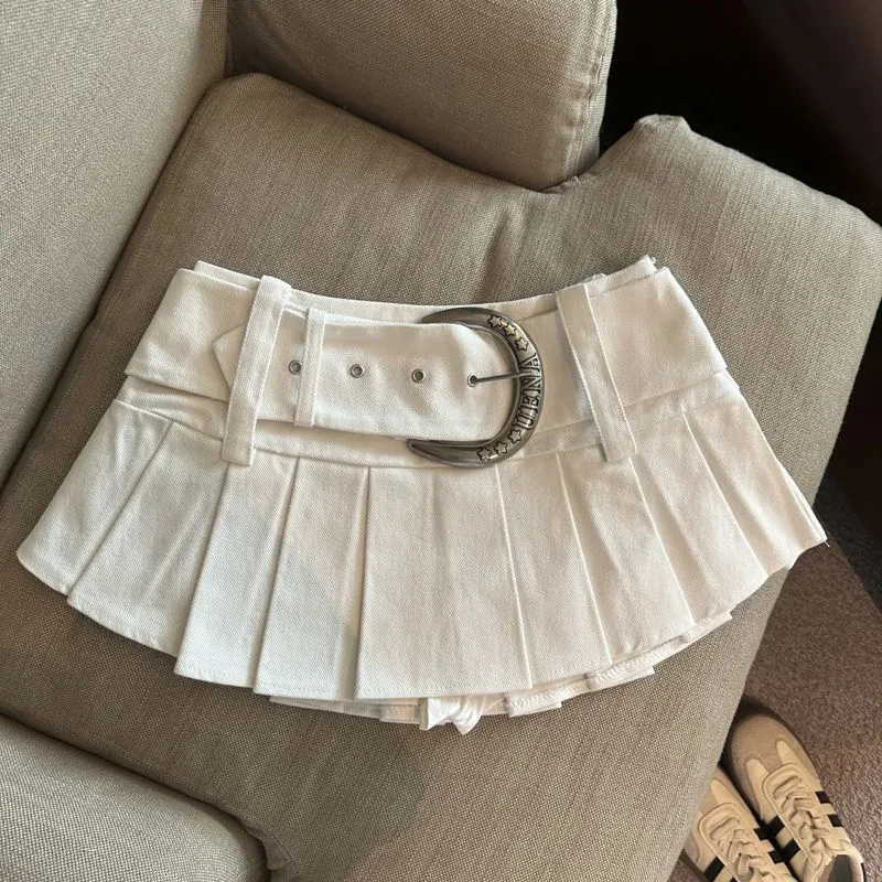 Streetwear Sexy Mini Skirt Women Summer Y2K Hip Hop Belt Low Waist Pleated Skirts Vintage Harajuku Hottie A Line Female Skirt