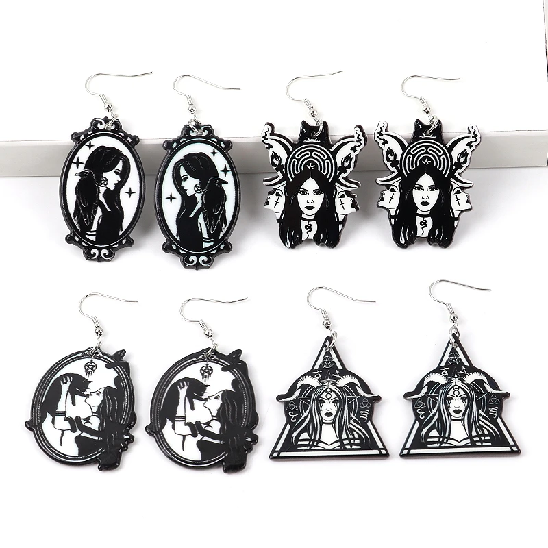 Gothic Black and White Witch Medusa Acrylic Drop Earrings for Women Cartoon Hecate Goddess Cat Dangle Earring 2023 Jewelry Gifts