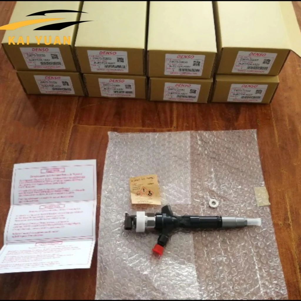 محرك الديزل قطع غيار السيارات حاقن السكك الحديدية المشتركة 23670-09380