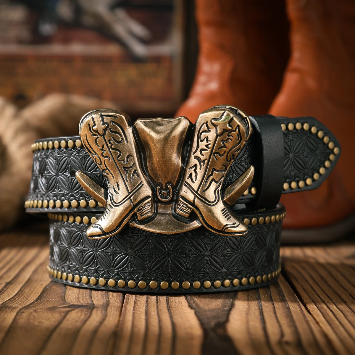Ein lässiger und retroer Gürtel, ein Taillenaccessoire für Kleidung im Western-Stil, Metallschnalle, PU-Gürtel, geeignet für Männer und Frauen. – Detail 2