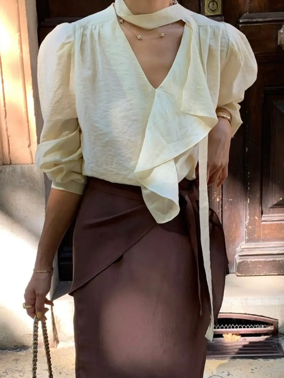 

Корейская женская блузка с длинным рукавом, универсальная, с цветочным кружевом и бантом, премиум-класса, в стиле Dongda Gate, дышащая, из полиэстера