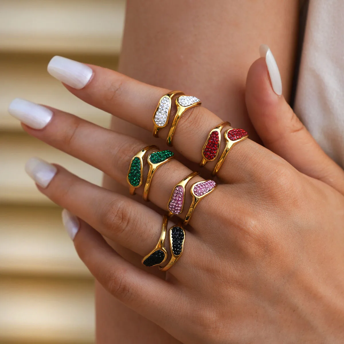 5 Stück/1 Stück Edelstahl 18 Karat vergoldeter Zirkon ausgeschnittener offener mehrschichtiger Ring für Damen Vintage Nischenschmuck Geschenke Großhandel